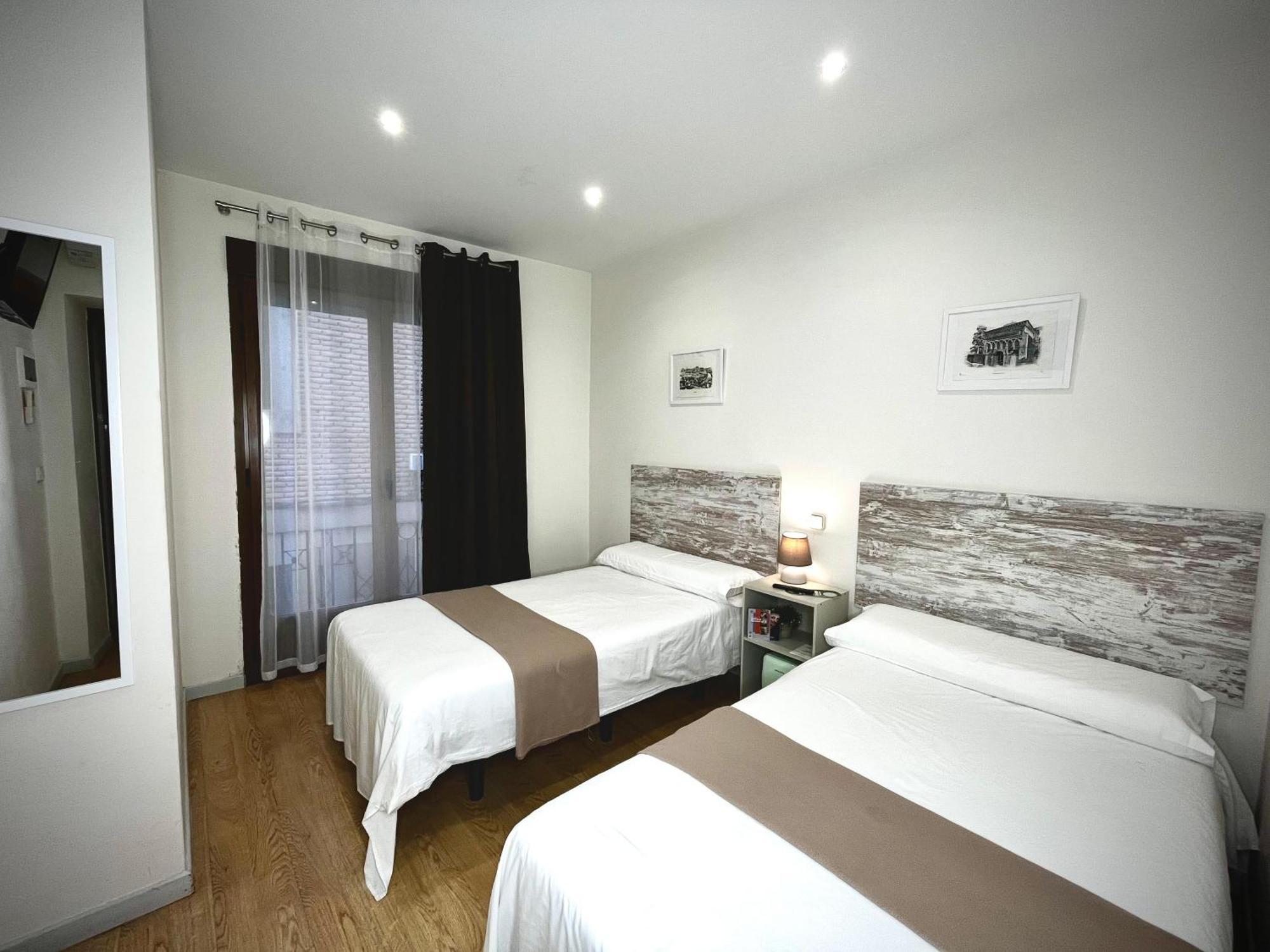 Toledorooms Palacios Guest house *